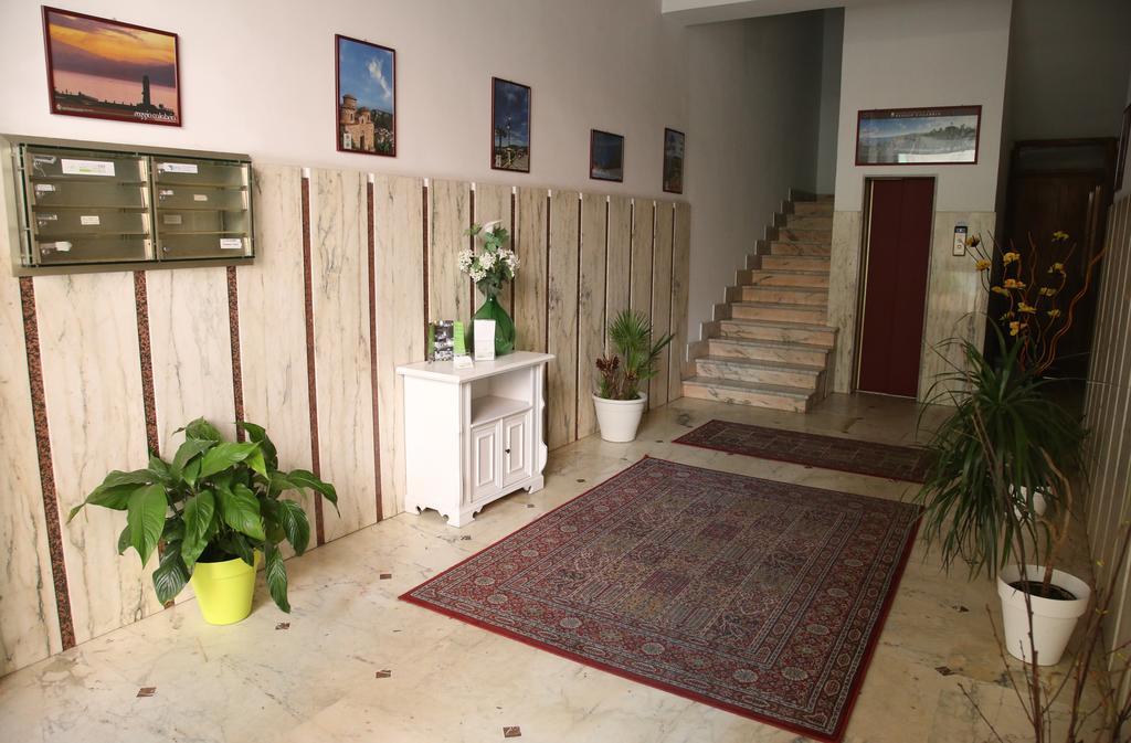 L'Essenza B&B Reggio di Calabria Ngoại thất bức ảnh