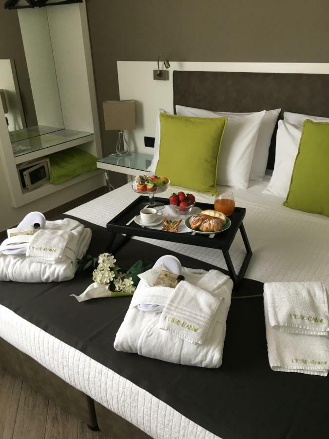 L'Essenza B&B Reggio di Calabria Ngoại thất bức ảnh