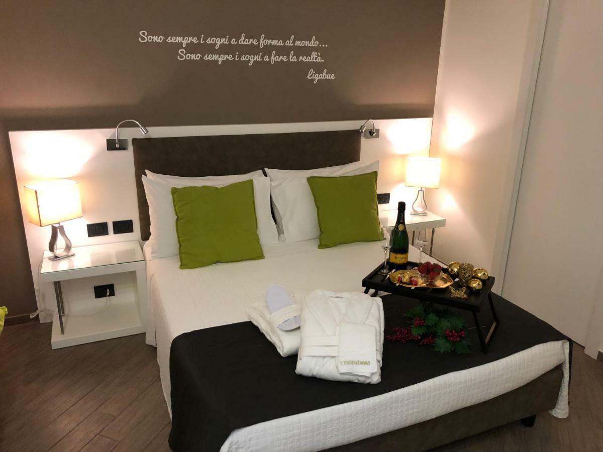 L'Essenza B&B Reggio di Calabria Ngoại thất bức ảnh