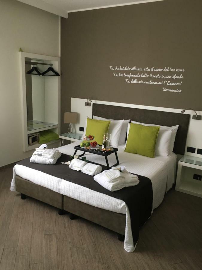 L'Essenza B&B Reggio di Calabria Ngoại thất bức ảnh